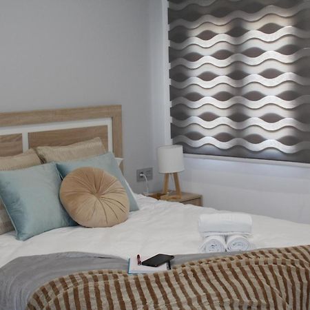 Apartamento Catedral Almeria Bagian luar foto