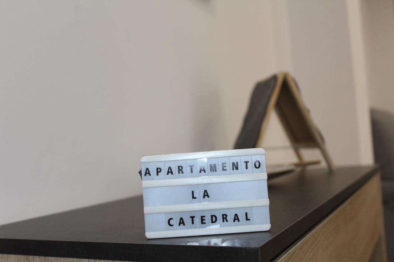 Apartamento Catedral Almeria Bagian luar foto