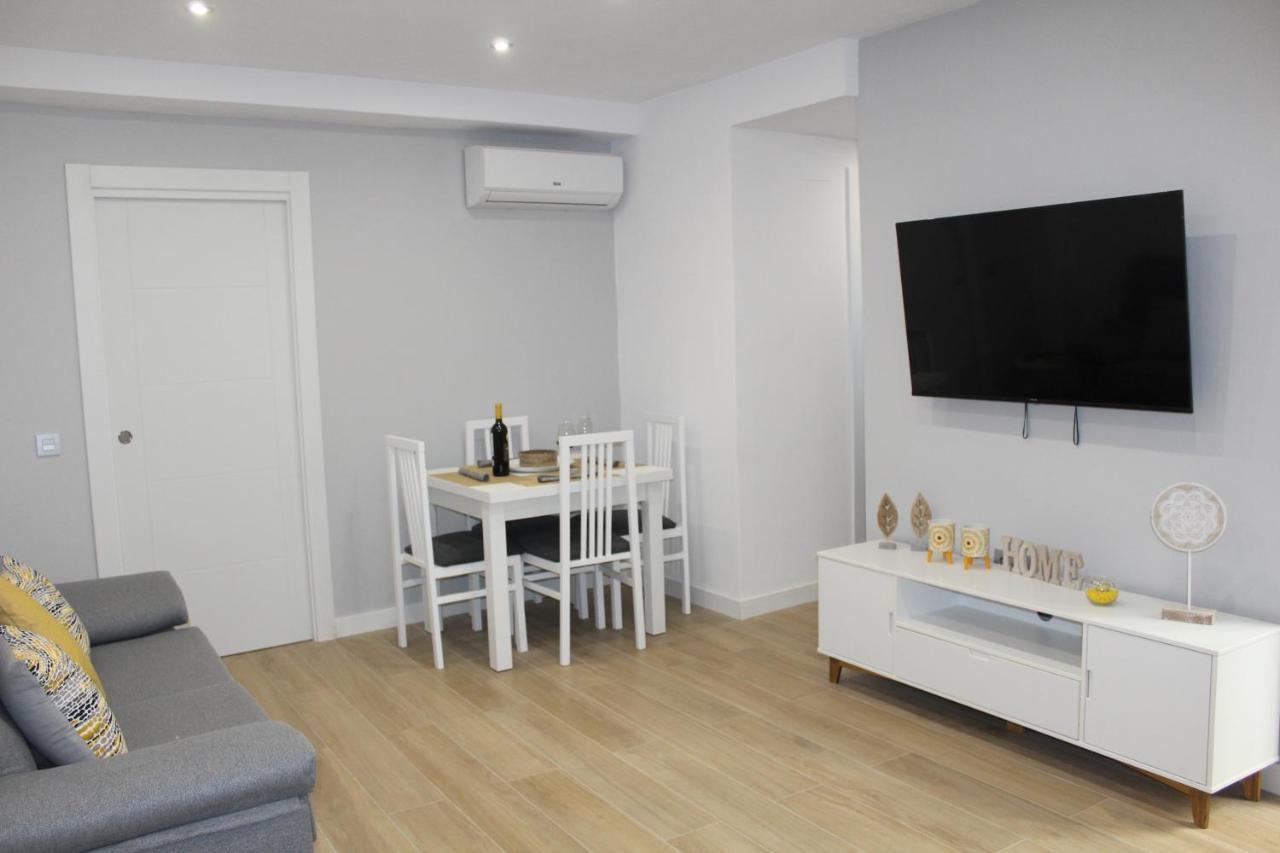 Apartamento Catedral Almeria Bagian luar foto